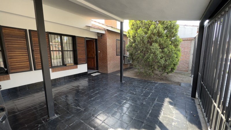 Casa en Barrio San Carlos