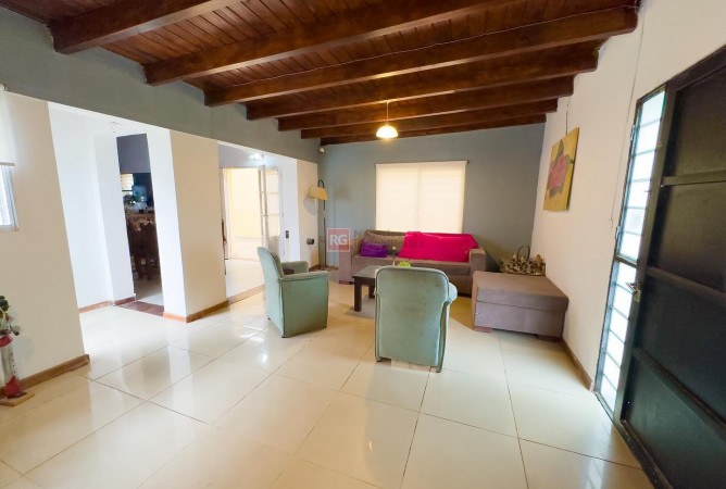 Casa en Barrio el Huaico
