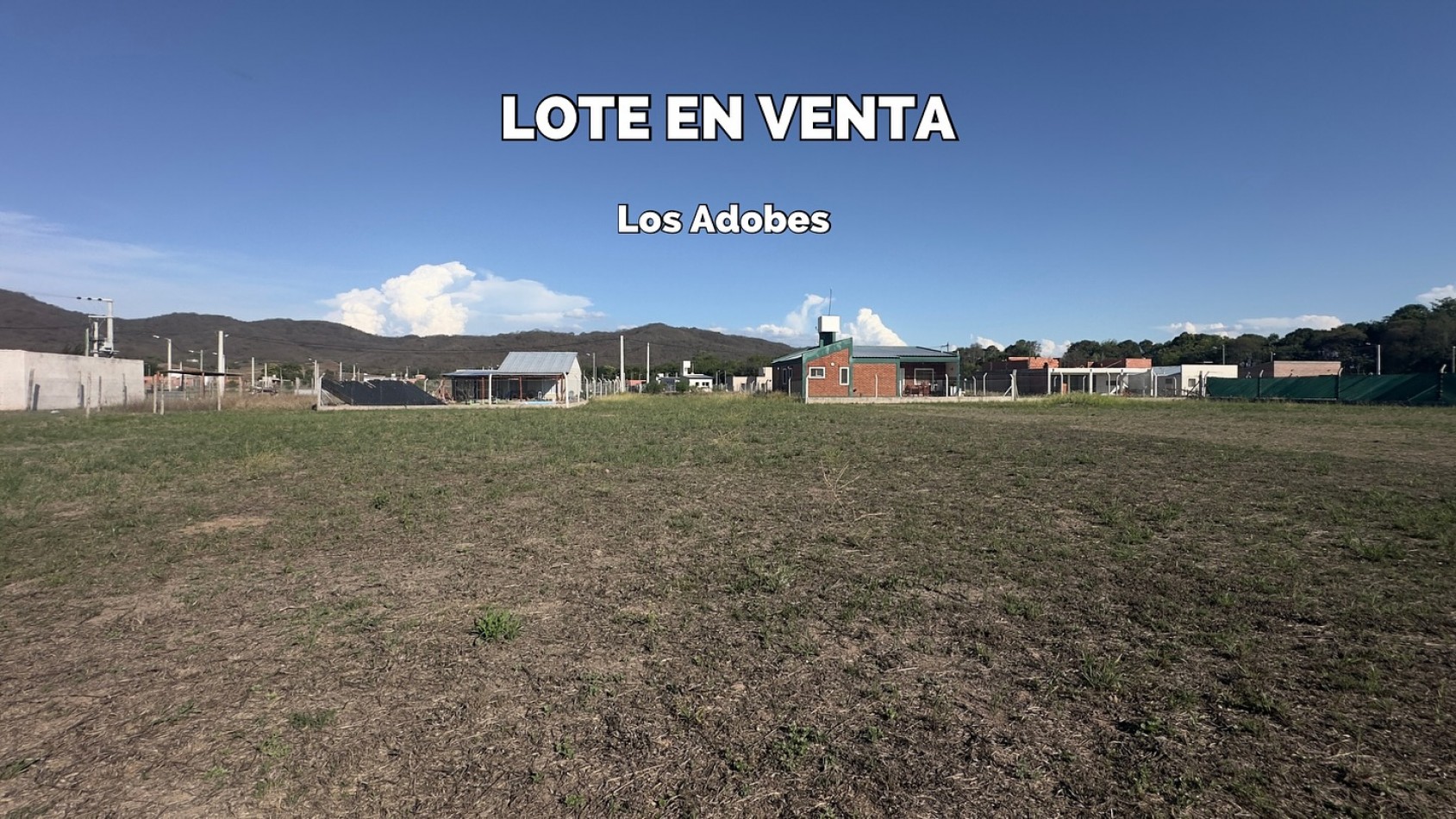 LOTE DISPONIBLE EN LOS ADOBES