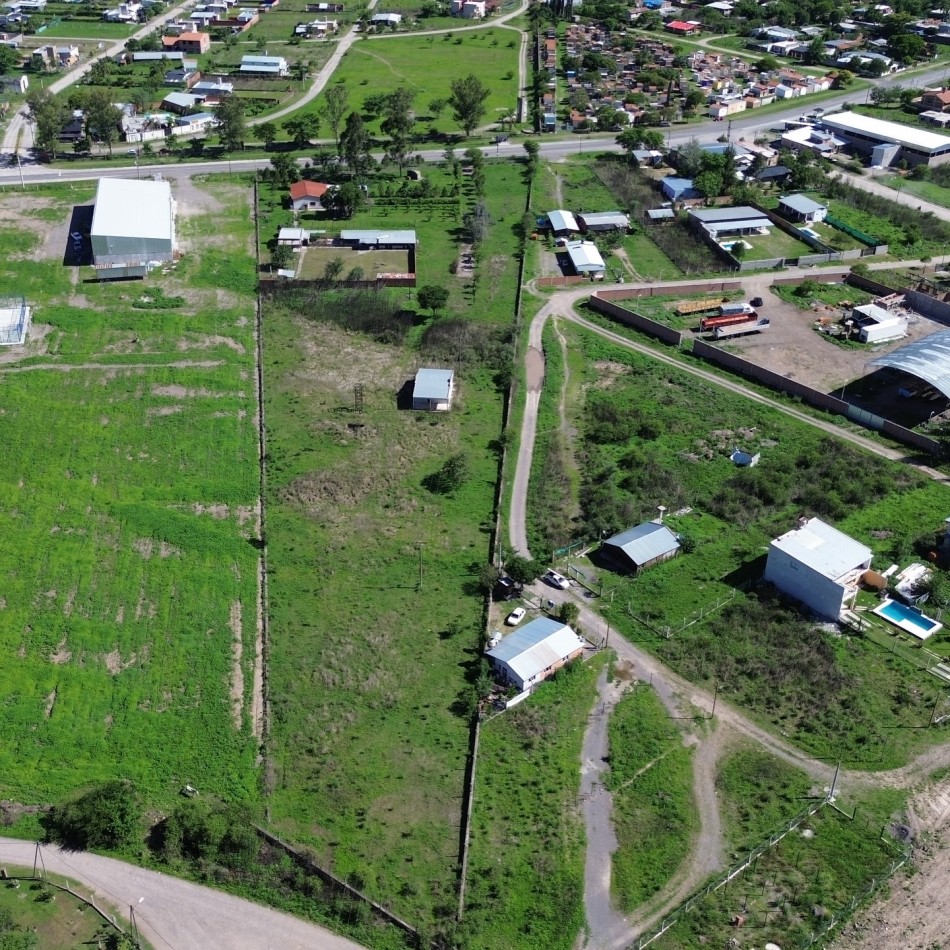 VENTA - lote de 9988 mts sobre ruta 51